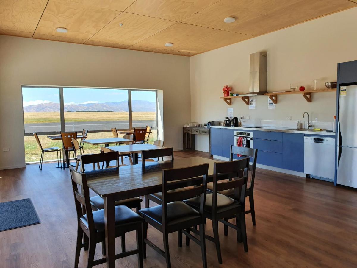 Pukaki Air Lodge Twizel Eksteriør billede